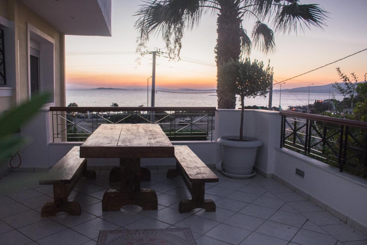 Luxury Seaview By The Sea Apartment Saronida