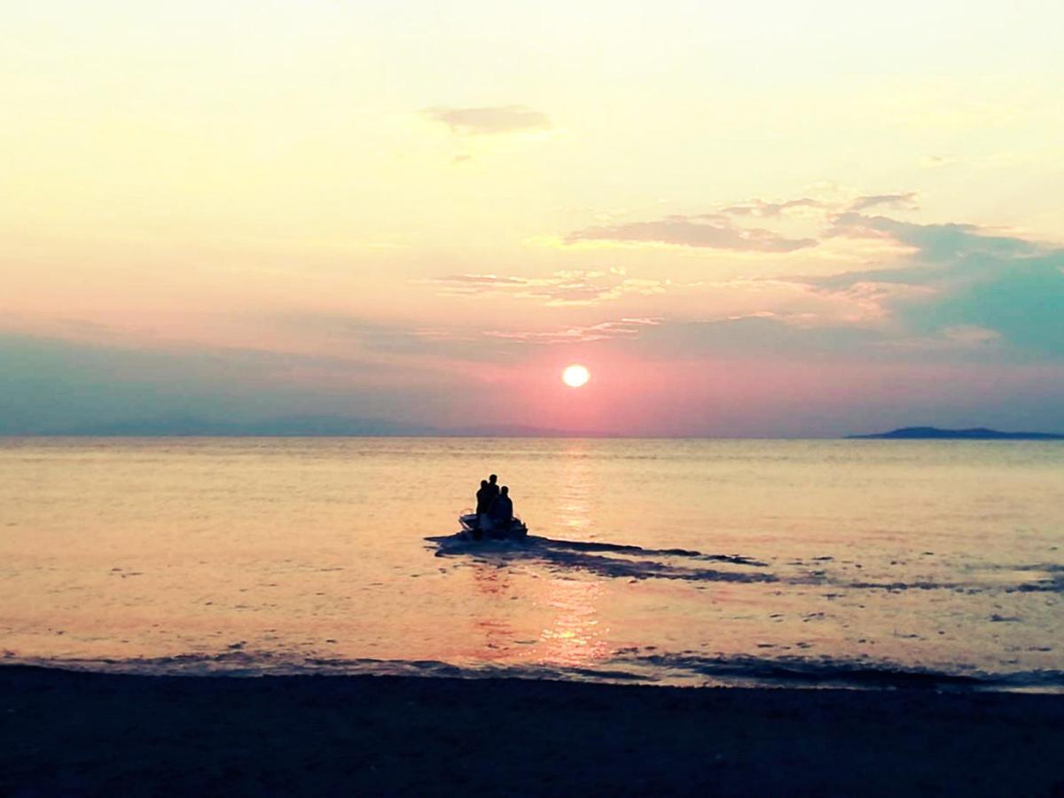 Luxury Seaview By The Sea Apartment Saronida